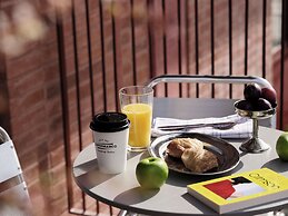 Mekano Apartment Hotel