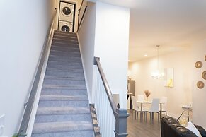 Cozy Retreat near Uptown Charlotte with Free Parking & Wi-Fi