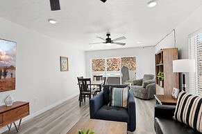 Touch of Class Stunning 5 Bdr!