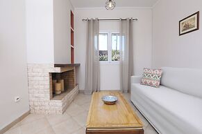 Renos House by Corfu Escapes