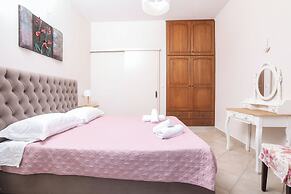 Renos House by Corfu Escapes