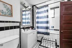 Private Pool and Renovated Home