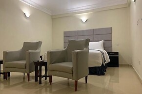 Prime Hotel and Suites
