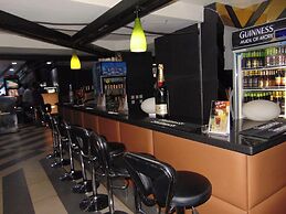Royal Pavilion Hotel and Suites