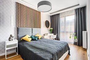 Luxury Apartment in the Warsaw Center + Netflix