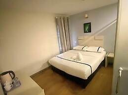 SEEDS HOTEL CHERAS MALURI