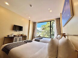 Truong Giang Boutique Hotel