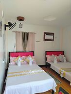 Golden Anchor- Lodge