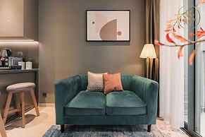 Genius Saigon - The MarQ District 1