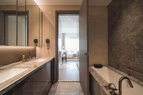 Genius Saigon - The MarQ District 1