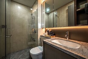 Genius Saigon - The MarQ District 1