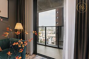 Genius Saigon - The MarQ District 1