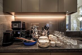 Genius Saigon - The MarQ District 1