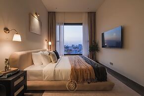 Genius Saigon - The MarQ District 1