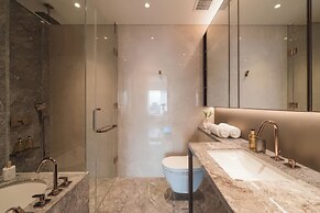 Genius Saigon - The MarQ District 1