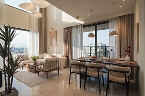 Genius Saigon - The MarQ District 1