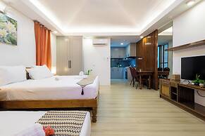 E L Westensee Resort