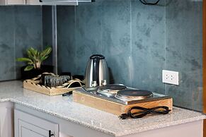 E L Westensee Resort