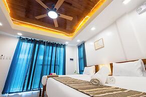 E L Westensee Resort