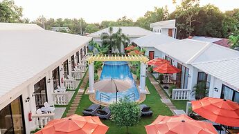 E L Westensee Resort