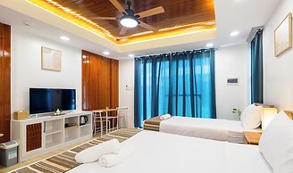 E L Westensee Resort