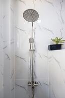 E L Westensee Resort