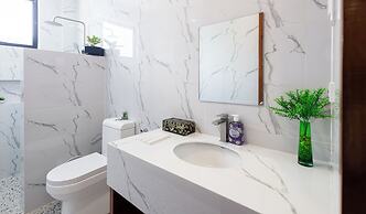 E L Westensee Resort