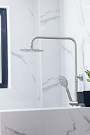 E L Westensee Resort