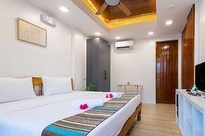 E L Westensee Resort