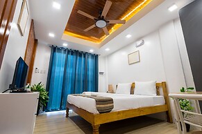 E L Westensee Resort