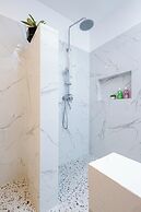 E L Westensee Resort