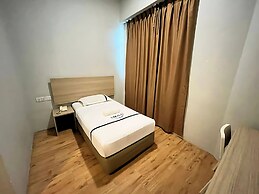 SKY HOTEL CHOW KIT PWTC