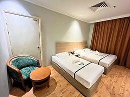 SKY HOTEL CHOW KIT PWTC