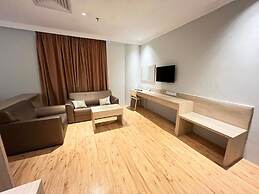 SKY HOTEL CHOW KIT PWTC