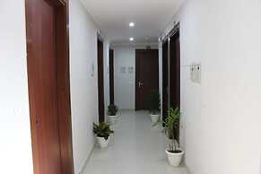 Aura Luxury Studio Near Artemis Hospital