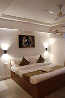 Aura Luxury Studio Near Artemis Hospital