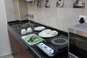 Aura Luxury Studio Near Artemis Hospital