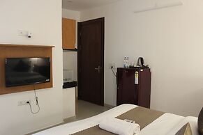 Aura Luxury Studio Near Artemis Hospital