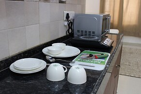 Aura Luxury Studio Near Artemis Hospital