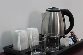 Aura Luxury Studio Near Artemis Hospital