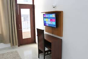 Aura Luxury Studio Near Artemis Hospital