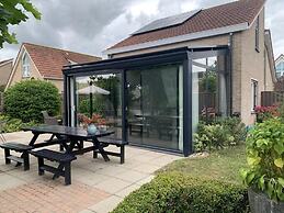 Spacious Bungalow With Garden