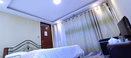 Redhill Cliff Complex