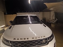 Redhill Cliff Complex