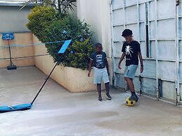 Redhill Cliff Complex