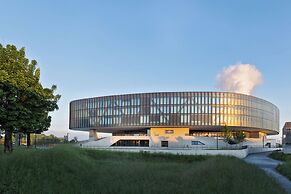 The Passenger, a Tribute Portfolio Hotel