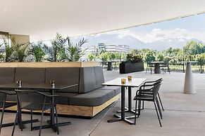 The Passenger, a Tribute Portfolio Hotel