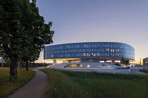 The Passenger, a Tribute Portfolio Hotel