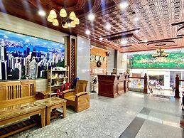 Hoang Quan Hotel  - Go Vap