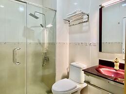 Hoang Quan Hotel  - Go Vap